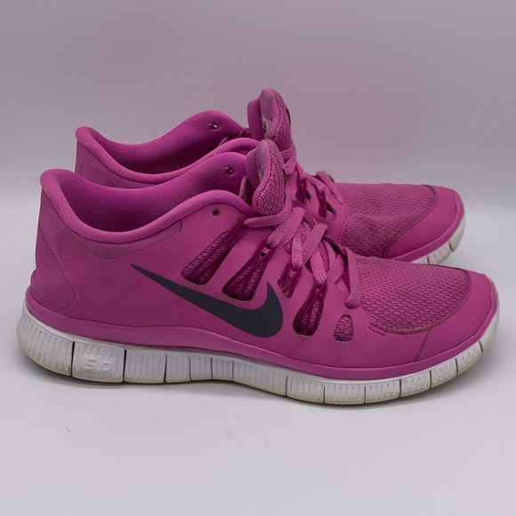 Nike Shoes - Nike Free 5.0